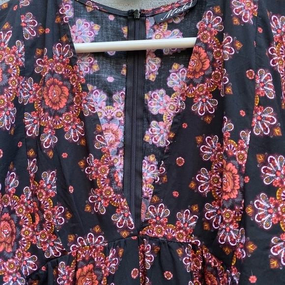 Motel Shorts Romper‎ - Picture 3 of 10